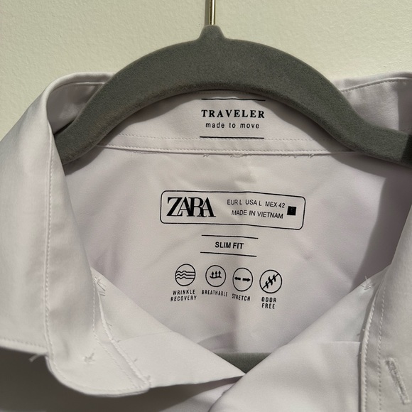 Zara Traveller White Buttondown Shirt - Picture 2 of 2